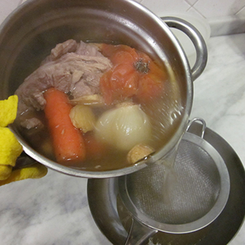 2140727713292753290540629 Beef noodle soup - 40629260092970229275329052600929702 - DolceSalato  !©')µ ©') R¬ Italy Recipe 